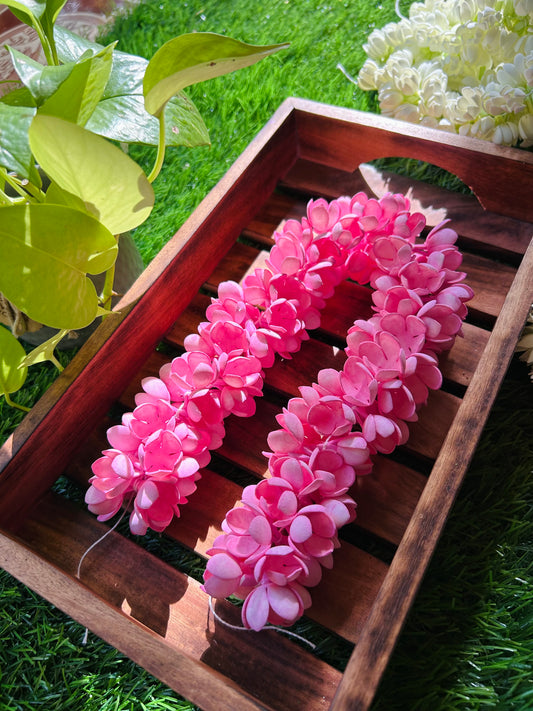 Pink arali