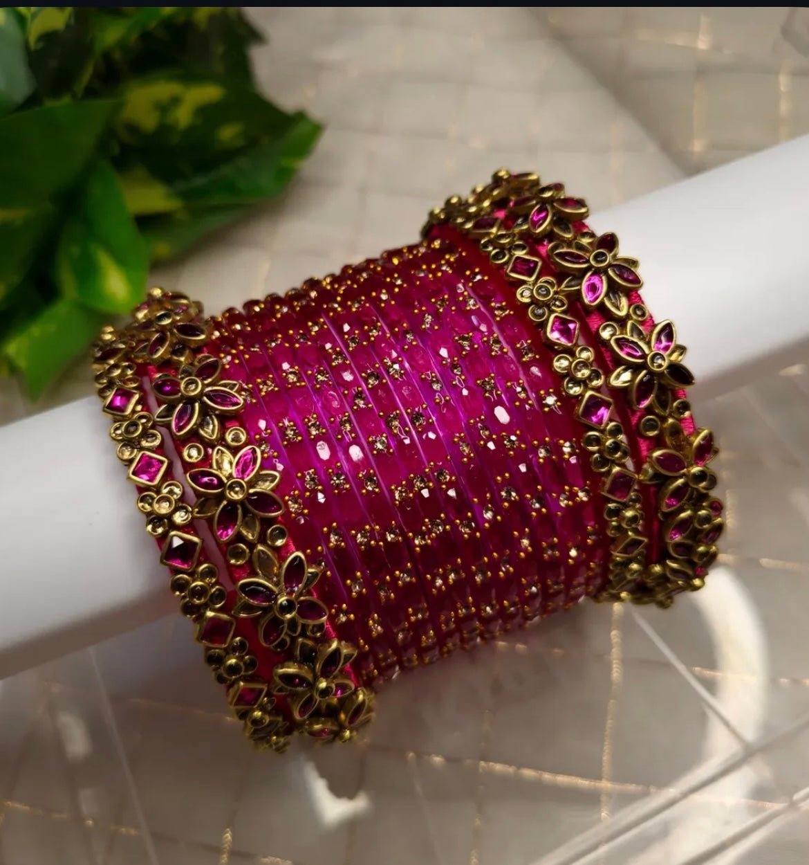 Raindrop glass bangles