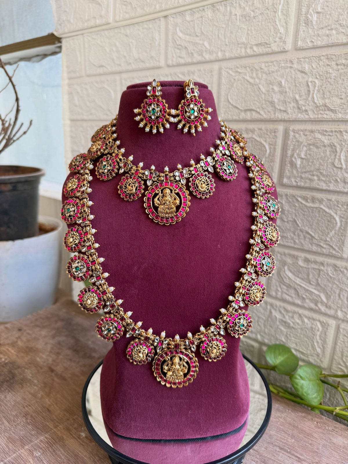 Bridal kemp necklace set